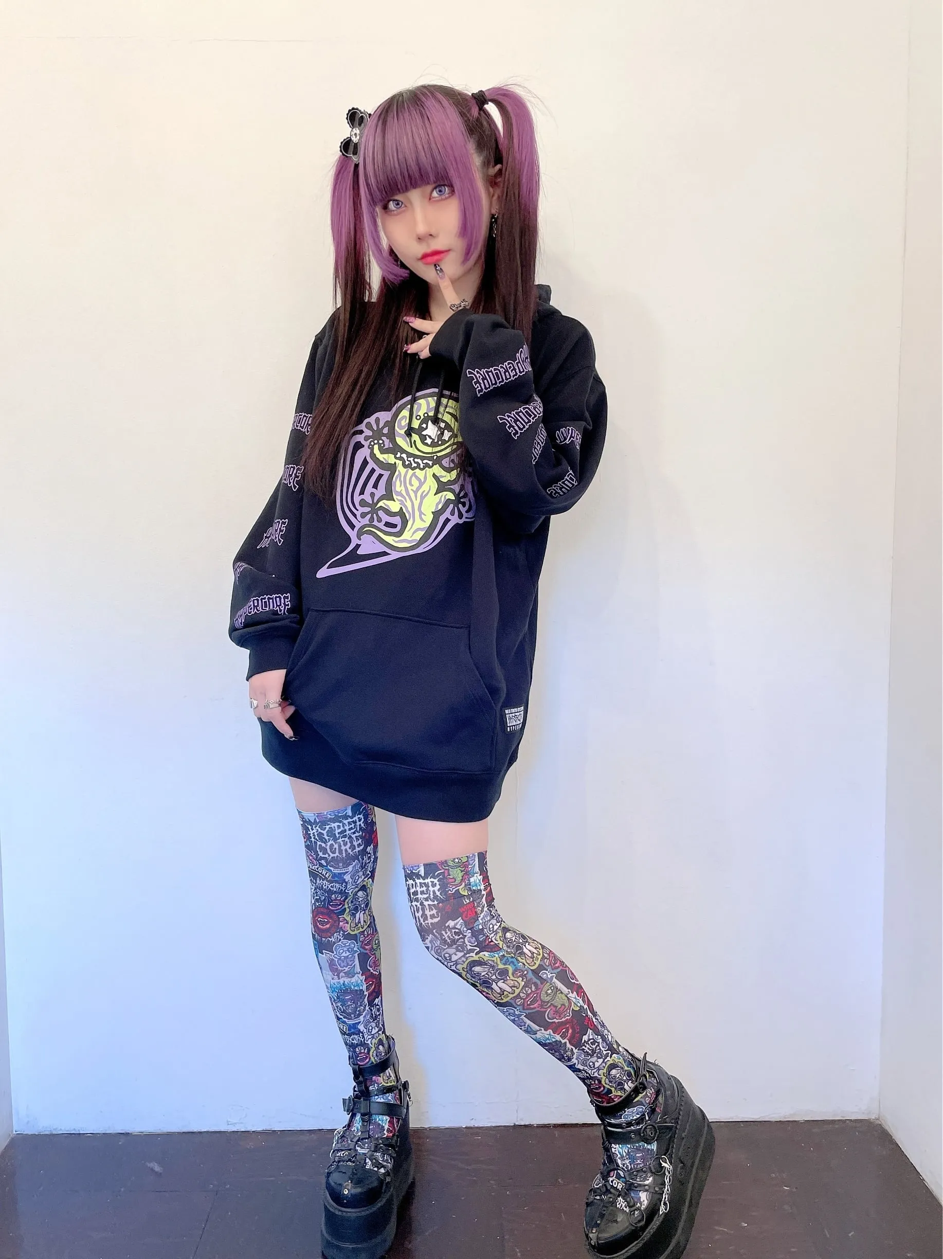 Hypercore "Stickers" knee high socks