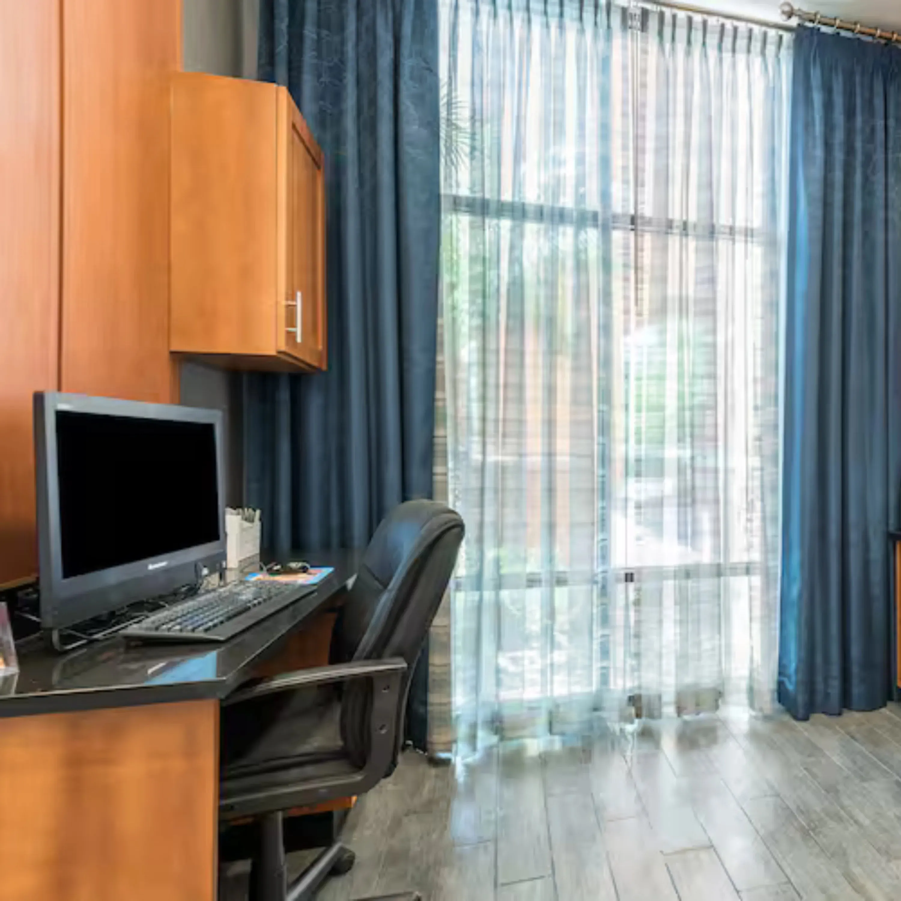 Orlando Hotels -  Hampton Inn & Suites Orlando-South Lake Buena Vista